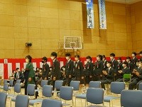 0入場1組