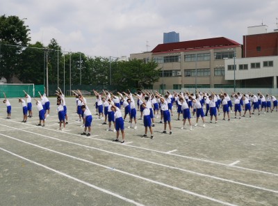 1年2
