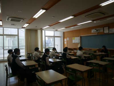 1学年委員会1