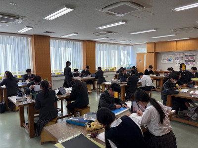 e8e32738-af98-4c70-b6d7-c266731a2de0