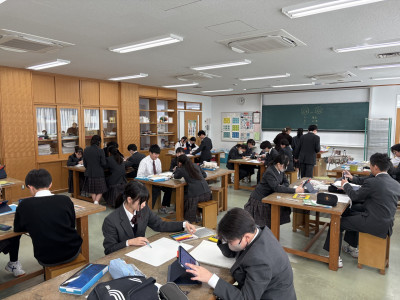 a04bb233-57dc-4cb7-8219-2cd6e827c102