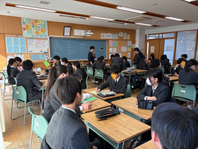 c597bb2c-ca38-4650-ae94-1be5d9a421a2