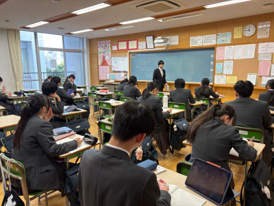 8d439bd7-8534-40d8-8682-21cb332bcb4e