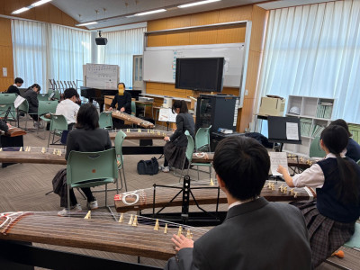 5899bcee-b084-4e5e-a863-d919303b2589