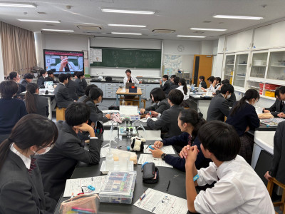 ff0e829f-f032-4ecf-b333-de49fd76bcb7