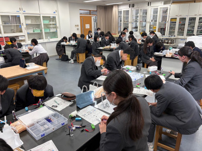 83b14b48-3a35-41a4-b69f-54119ea7fafb