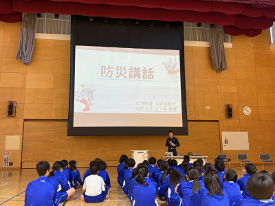 3e7f0518-3afe-4963-9d28-f526b4063384