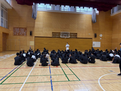 c8db7663-9fc9-4167-a810-8fecc8976233