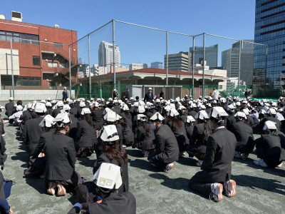 14229416-6838-4b39-bba0-e7ebfb922ec4