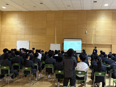 2ca27446-5891-4de1-8278-6e42a693cef2