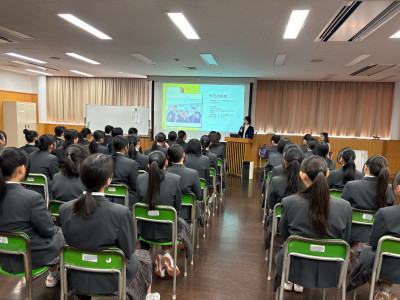 4c0a2240-4fb0-470d-8baf-3789f48837e0