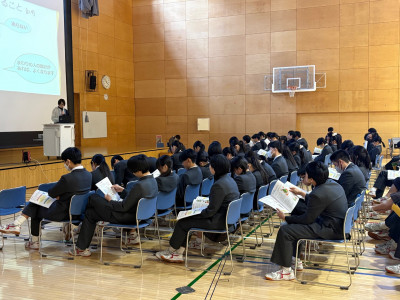 7e841f3c-479f-42a0-9b49-6ef0c0c52997