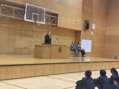 8a8d8fb8-8073-40a4-afdd-eb2cf407c668