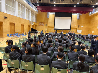 81b4d75d-9641-49dc-b189-abf5679f12c2