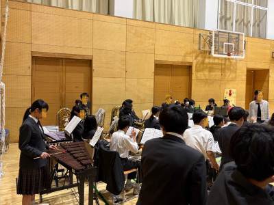 c4186050-4080-471b-b3b9-8981a6799ac9