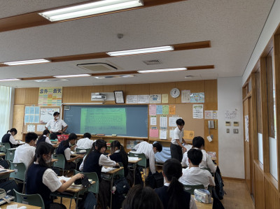 4d4ae1ab-bc83-49c2-abed-d7b37b97bfb8