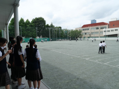 P1281885