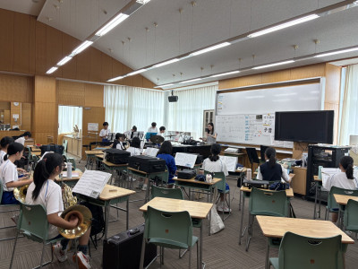 4257783a-5ff9-4238-b8b6-5efc91bb2fe7